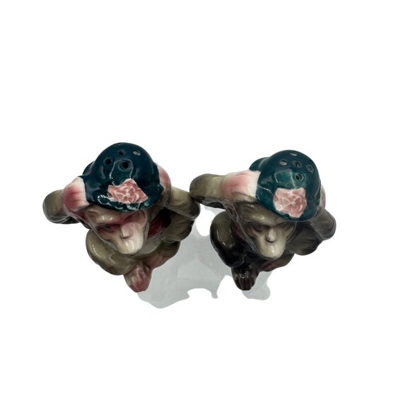 Vintage Hand-Painted Monkey Salt & Pepper Shakers Made In Japan Ceramic Collecti - Picture 2 of 6